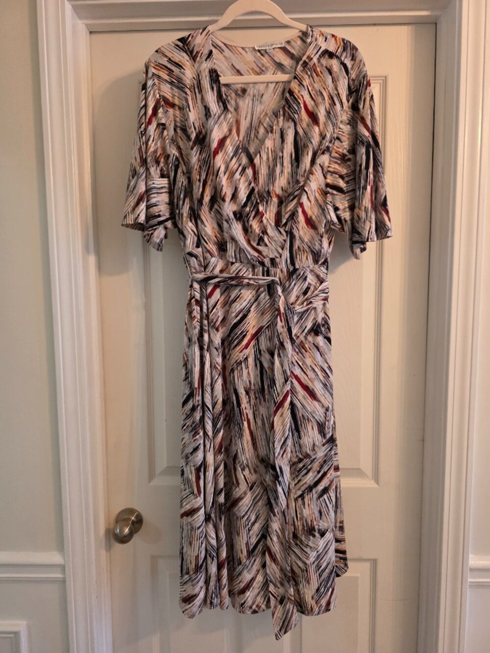 Sandra Darren XL Abstract Print Faux Wrap Dress Short Sleeve